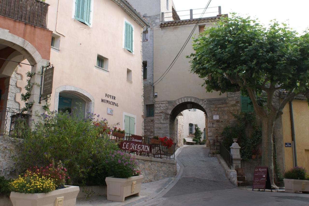 Charmant T2 Centre Village Medieval La Cadiere D Azur Bagian luar foto
